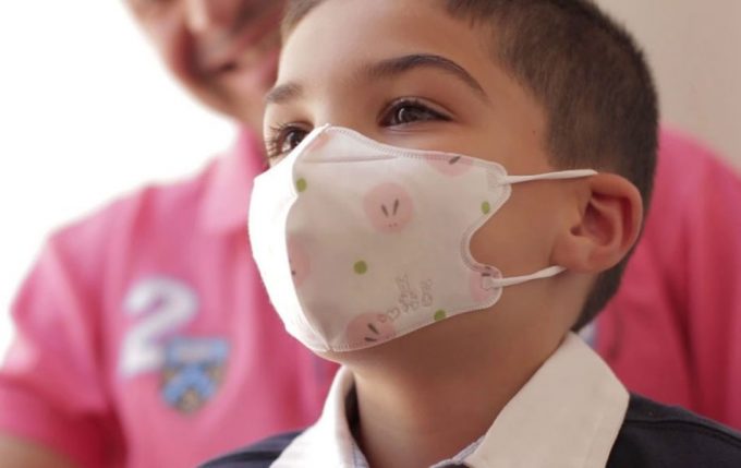 mascarilla niños colegio